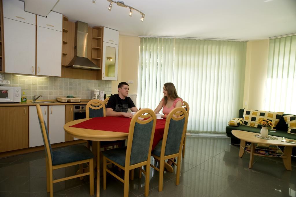 Marianna Apartmanhaz Залакарос Стая снимка